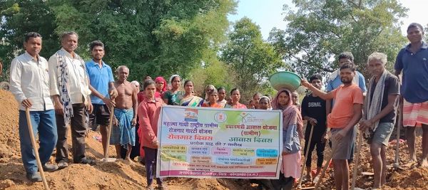 गांवों में उतरा विकास का उत्सव, &lsquo;चावल महोत्सव&rsquo; से लेकर &lsquo;आवास दिवस&rsquo; तक दिखी सरकार की सक्रियता