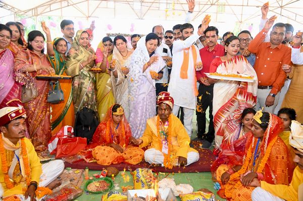 मुख्यमंत्री कन्या विवाह योजना: प्रदेशभर में 2300 से अधिक जोड़े बंधे परिणय सूत्र में&rsquo;