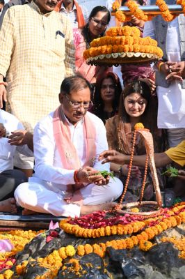 डोंगरिया में आयोजित कुर्मी क्षत्रिय महासभा में विकास और आस्था का संगम, विधायक भावना बोहरा की पहल पर माननीय मुख्यमंत्री श्री विष्णु देव साय जी ने  दी विकास की सौगातें