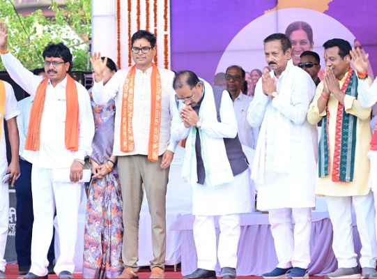 विकसित छत्तीसगढ़ के संकल्प को मिली नई गति: मुख्यमंत्री श्री विष्णु देव साय ने रायगढ़ को दी 102 करोड़ रुपए से अधिक के विकास कार्यों की सौगात