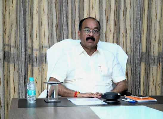 पुलिस को मिली अत्याधुनिक मोबाइल फॉरेंसिक वैन