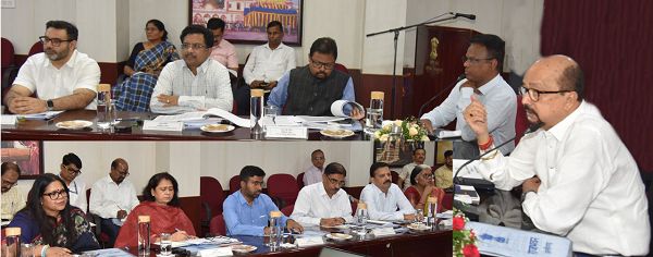 &rsquo;विशेष पिछड़ी जनजातियों के जीवन स्तर में सुधार लाने योजनाओं का लाभ प्राथमिकता से पहुंचे&rsquo;