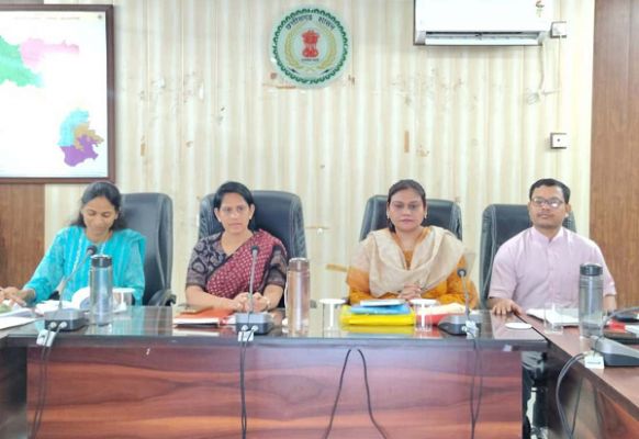 30 दिन में गुणवत्तापूर्ण कार्रवाई के निर्देश, सभी शासकीय भवनों में रेन वाटर हार्वेस्टिंग होगी अनिवार्य : कलेक्टर