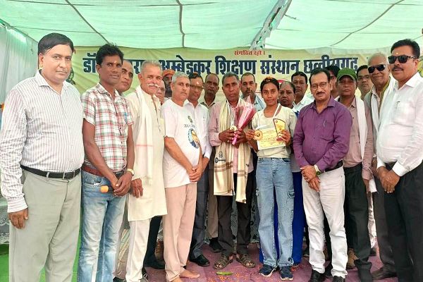 कैरियर गाइडेंस कार्यशाला एवं प्रतिभा सम्मान समारोह 2026 