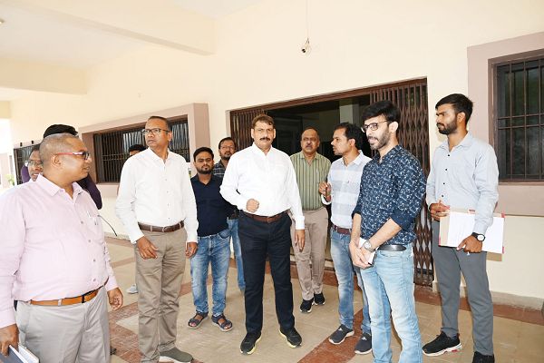  मेडिकल कॉलेज के शैक्षणिक सत्र संचालन की तैयारियों के लिए व्यवस्थाएं अंतिम चरण में, कलेक्टर ने किया निरीक्षण