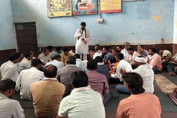 *ब्लॉक कांग्रेस कमेटी पंडरिया की मासिक बैठक संपन्न*-- संगठन मजबूती एवं जनहित मुद्दों पर हुई विस्तृत चर्चा--