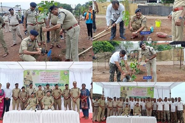 सेक्टर 6 पुलिस लाइन में लौह पुरुष सरदार वल्लभभाई पटेल की जयंती पर हुआ पौध रोपण