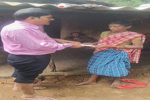 प्रशासन बना संकट की घड़ी का सहारा