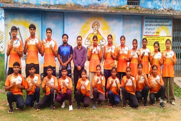  26वीं राज्य स्तरीय शालेय क्रीड़ा प्रतियोगिता में बिलासपुर संभाग का प्रतिनिधित्व करते हुए जिला के खिलाड़ियों ने जीते 11 पदक
