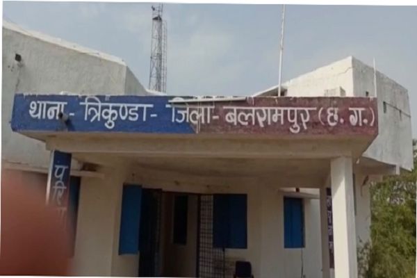 बलरामपुर में हेडमास्टर की गला रेतकर हत्या, जमीनी विवाद की आशंका
