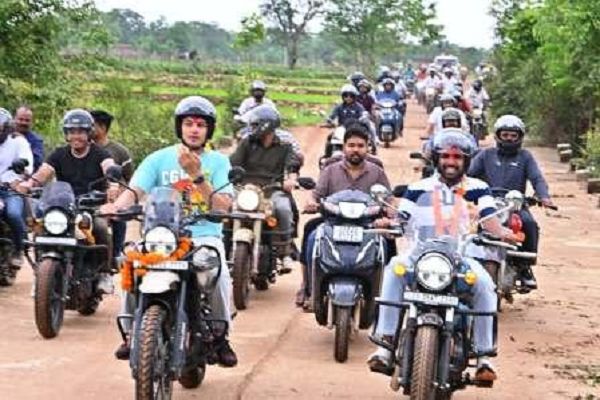 मानसून बाइक रैली से पर्यटन, स्वच्छता और सुरक्षित पर्यटन का दिया संदेश