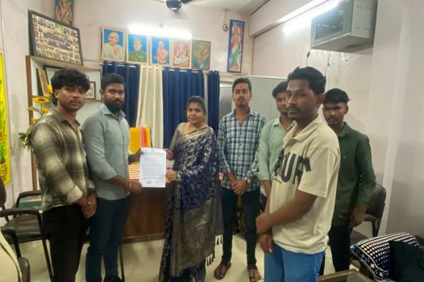 विद्यालय की समस्याओं को लेकर NSUI ने सौंपा ज्ञापन, जल्द समाधान का मिला आश्वासन