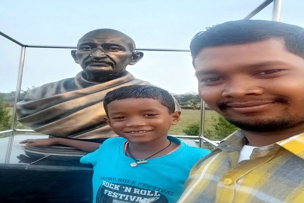 अटल उत्कृष्ट शिक्षा योजना से साकार हुआ सपना : अब निजी स्कूल में निःशुल्क पढ़ रहे हैं शिव कुमार