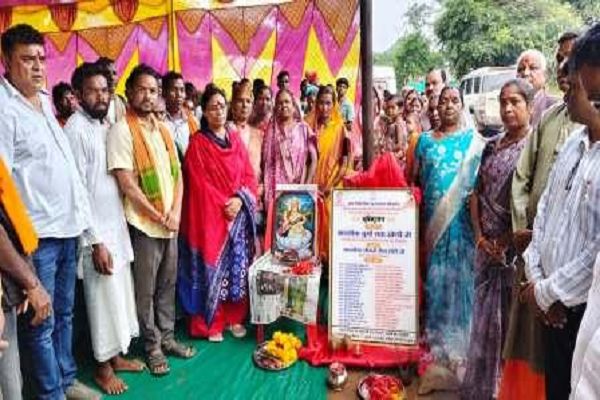 आजादी के 79 वर्षों बाद भिरागांव को मिली पक्की सड़क की सौगात, ग्रामीणों ने विधायक लता उसेण्डी का जताया आभार