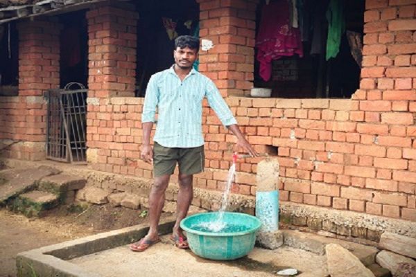 सीएम हेल्पलाइन 1076 से वनांचल के ग्राम देवपाण्डुम में 48 घंटे के भीतर सुलझी पेयजल की समस्या