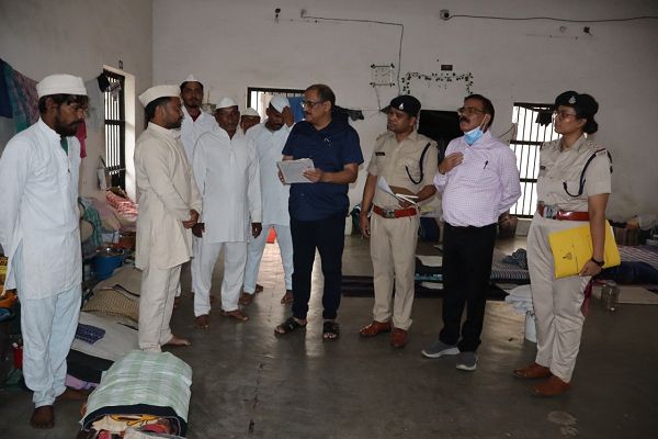 डीजी जेल हिमांशु गुप्ता ने बिलासपुर केंद्रीय जेल का किया आकस्मिक निरीक्षण