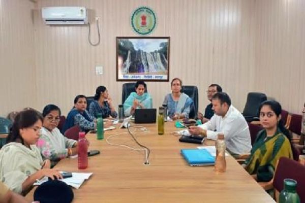 जिले की कानून व्यवस्था को लेकर बैठक सम्पन्न, कलेक्टर व पुलिस अधीक्षक ने दिए सख्त एक्शन के निर्देश