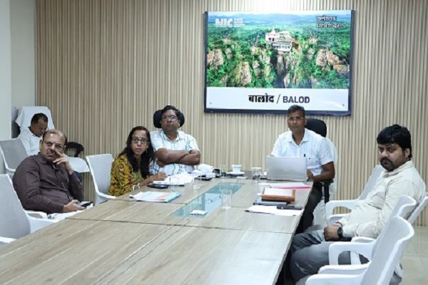 &rsquo;पारस&rsquo; पोर्टल में शामिल कार्यों के क्रियान्वयन की विस्तृत समीक्षा