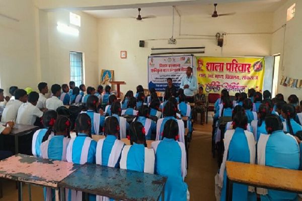 बाल संरक्षण सेवाएं जागरूकता कार्यक्रम का आयोजन