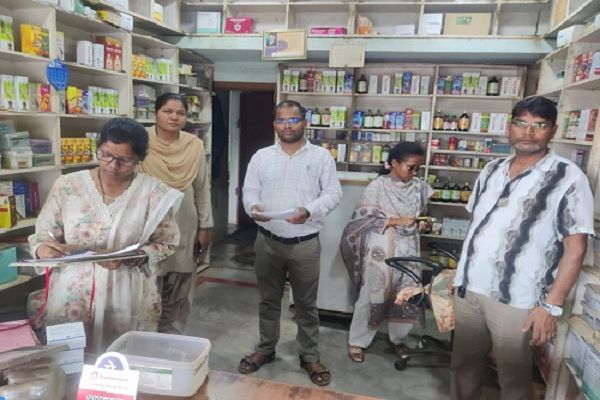 दवाई दुकानों में खाद्य एवं औषधि प्रशासन की जांच