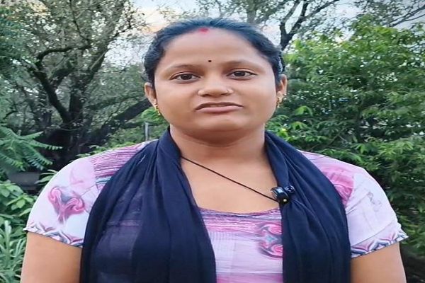 महतारी वंदन से मिला आर्थिक संबल, राशी ने खरीदी सिलाई मशीन और संवारी आत्मनिर्भरता की राह
