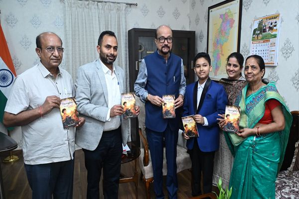 राज्यपाल श्री डेका ने 12 वर्षीय छात्र मास्टर दिव्यांश की पुस्तक &lsquo;थॉट्स अबाउट गॉड&lsquo; का किया विमोचन