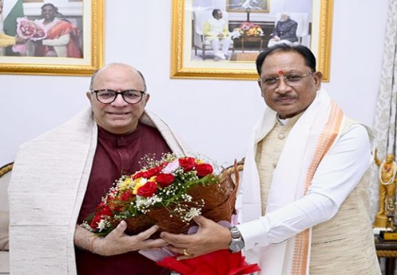 भारतीय इतिहास, संस्कृति और साहित्य को जन-जन तक पहुंचाने में डॉ. द्विवेदी का योगदान उल्लेखनीय:सीएम साय