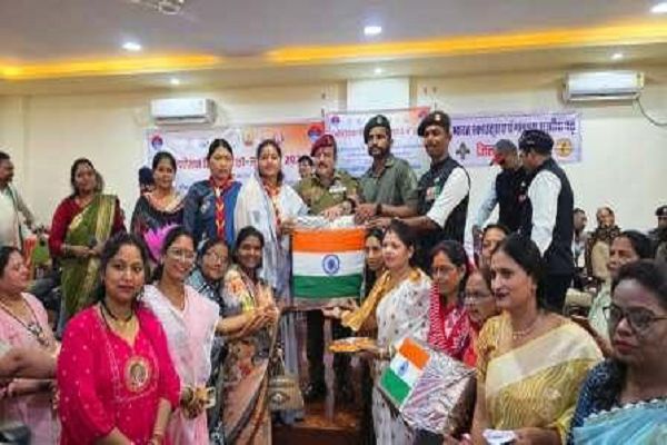 सीमा पर तैनात जवानों तक पहुंचेगा छत्तीसगढ़ की बहनों का स्नेह, सम्मान और आशीर्वाद : मंत्री लक्ष्मी राजवाड़े