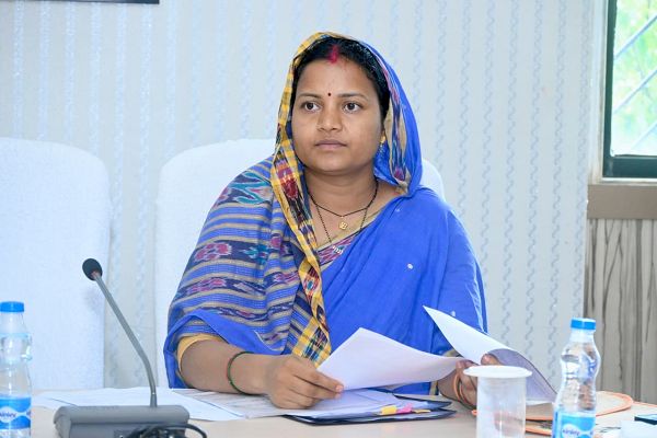 मंत्री श्रीमती लक्ष्मी राजवाड़े ने ली समाज कल्याण विभाग की उच्चस्तरीय समीक्षा बैठक