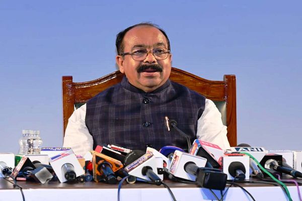 'लोक निर्माण से छत्तीसगढ़ निर्माण' के मूलमंत्र के साथ विकास को दे रहे नई गति : अरुण साव