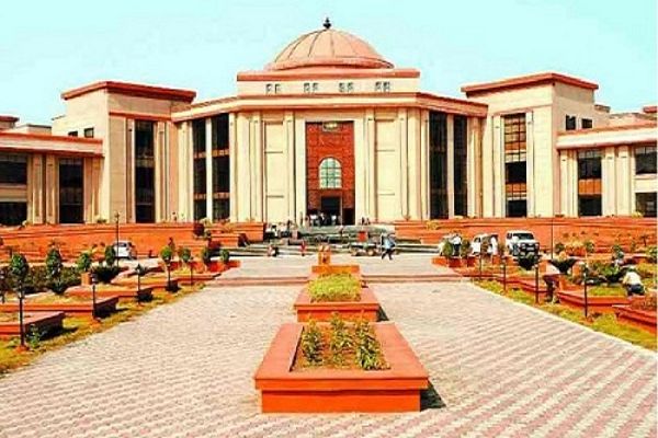 56 नए सिविल जजों को पहली पोस्टिंग, कई न्यायिक अधिकारियों के तबादले