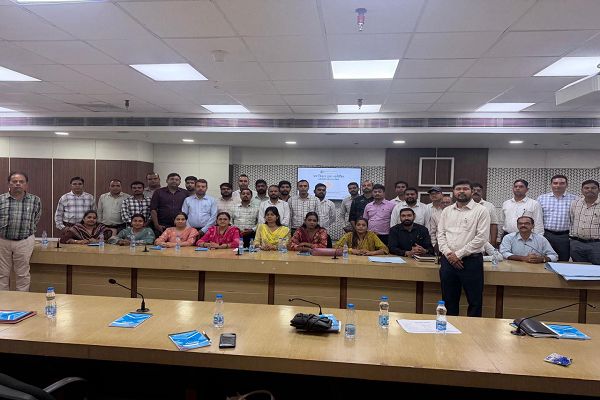 श्रम विभाग के फ्रंटलाइन वर्कर्स में विकसित हो रही कर्मयोगी भावना