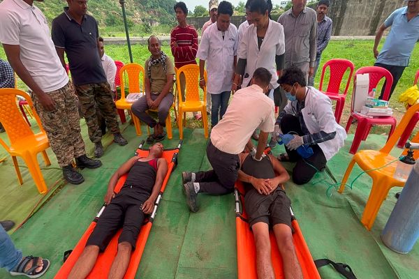  क्षीरपानी जलाशय एवं भोंदा पुल पर जिला प्रशासन ने किया मॉकड्रिल