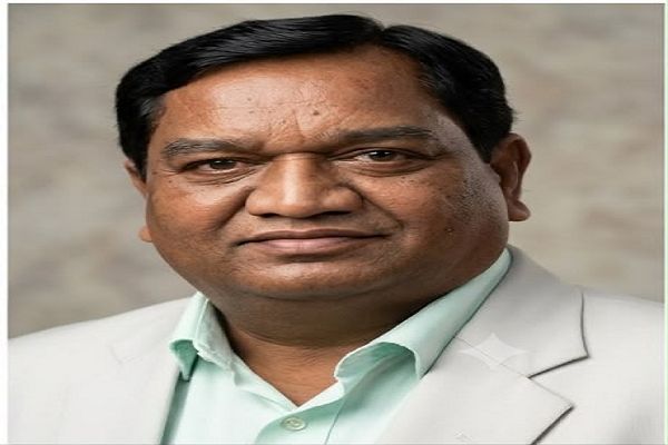 दिव्यांगजनों का सर्वे कर जरूरत के अनुरूप कृत्रिम अंग उपलब्ध कराएं-कमिश्नर श्री डोमन सिंह