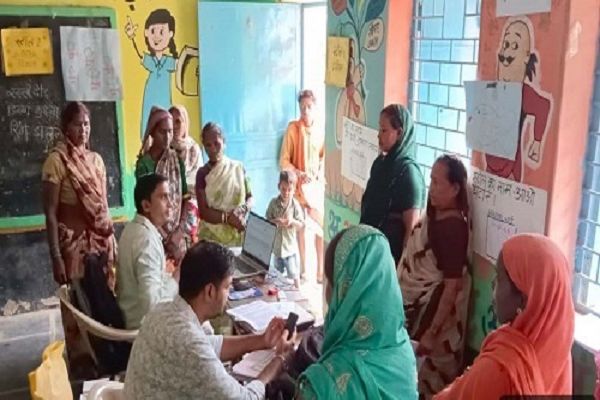 रामनगर वार्ड क्रमांक 8 तथा ग्राम पंचायत बछेराभाठा एवं पैरीटोला में मोबाईल कैम्प का आयोजन