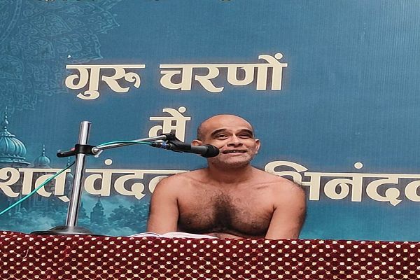 भोगों से नहीं संयम से मिटती है तृष्णा, धन का उपयोग दान में करें: मुनि आगम सागर
