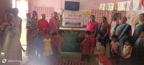 *लखोली के आंगनबाड़ी केंद्र में राष्ट्रीय पोषण माह का शुभारंभ*
