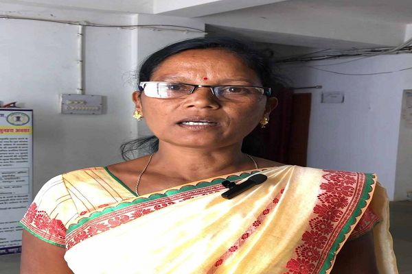 सफलता की कहानी : महतारी वंदन योजना से महिलाओं को मिल रहा आर्थिक संबल