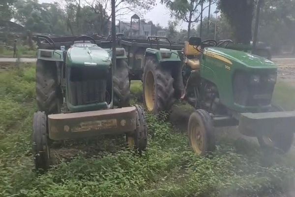 सीतामढ़ी में रेत के अवैध उत्खनन एवं परिवहन पर खनिज विभाग की कार्रवाई, 9 वाहन जब्त