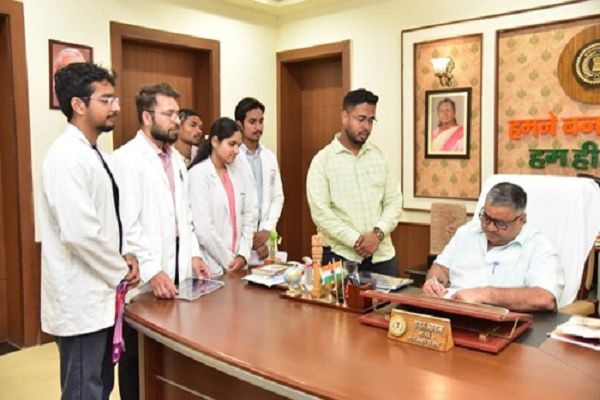 जनसेवा ही सुशासन सरकार की सर्वाेच्च प्राथमिकताःमंत्री राजेश अग्रवाल