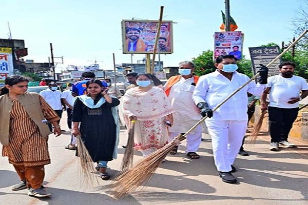 बेमेतरा में सेवा संकल्प अभियान के तहत चला जिला स्तरीय स्वच्छता अभियान