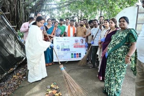 सेवा मेरा योगदान : सांसद, विधायक, जनप्रतिनिधियों ने स्वच्छता, जल संरक्षण और पर्यावरण संरक्षण का दिया संदेश