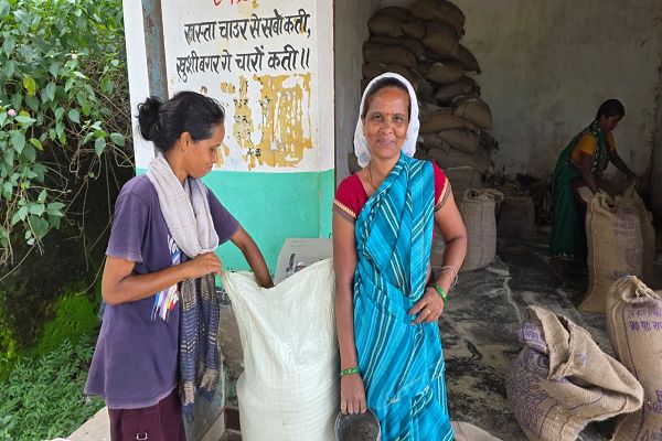 सेवा संकल्प अभियान : सेवा की कहानी: नियमित राशन से रामबाई के परिवार को खाद्य सुरक्षा का संबल, अब दूसरी जरूरतों के लिए बच रही मजदूरी की कमाई