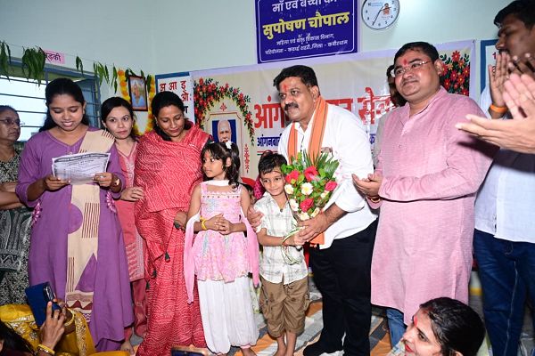  ***बच्चों की मासूमियत औऱ उनका उनका उत्साह देखकर मन प्रसन्न हो गया --विजय शर्मा                           
