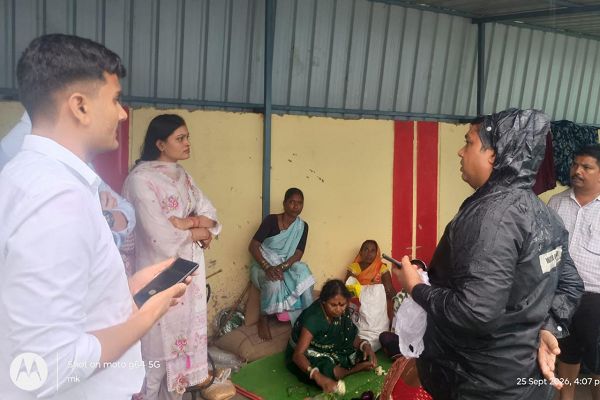 बाढ़ आपदा में राहत का केंद्र बना धमतरी का स्किल डेवलपमेंट सेंटर