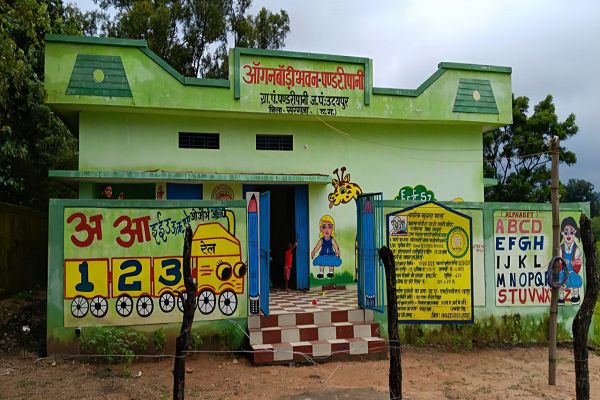 सेवा की कहानी: नन्हे कदमों को मिला बेहतर माहौल, पंडरीपानी खास में नया आंगनबाड़ी भवन बना पोषण और सीखने का केंद्र