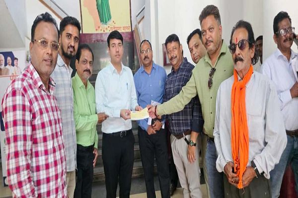  बाढ़ प्रभावितों की राहत और पुनर्वास के लिए प्रशासन के साथ समाज और स्कूली बच्चे भी आए आगे