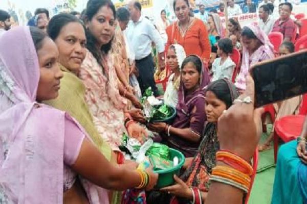 सैला में आयोजित सेवा सेतु शिविर में मिले 133 आवेदन, 70 का हुआ निराकरण