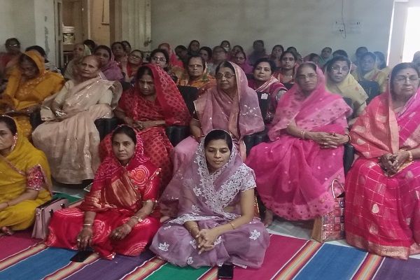 विवेकानंद नगर में 21 दिवसीय दादा गुरुदेव इकतीसा जाप जारी,प्रतिदिन 3 लक्की ड्रॉ* 