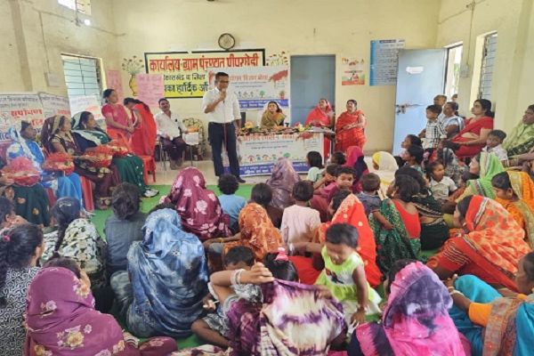 ग्राम पिपरछेड़ी में आयोजित हुआ आंगन मिलन कार्यक्रम